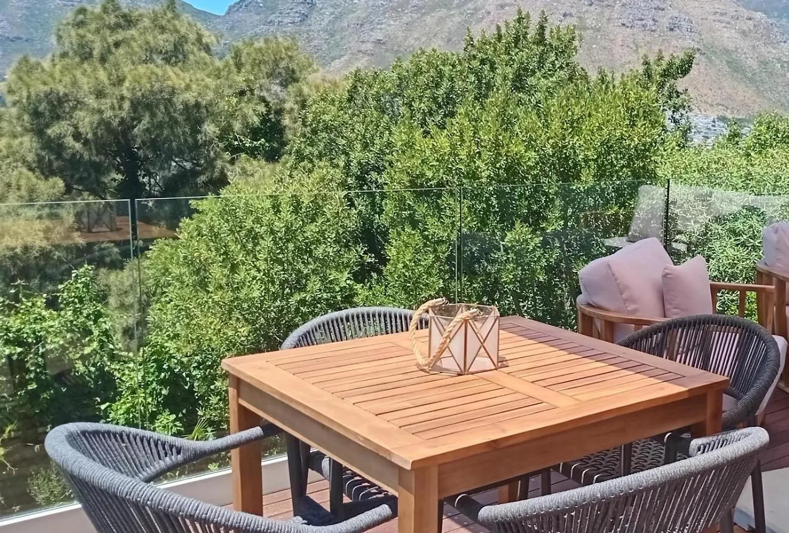 Adamsgarth Guesthouse Hout Bay ケープタウン